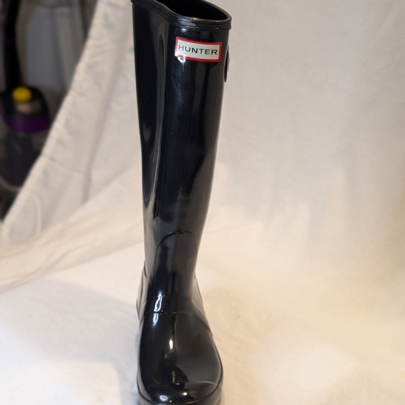 Hunter Black Tall Rain Boots - Picture 2 of 13